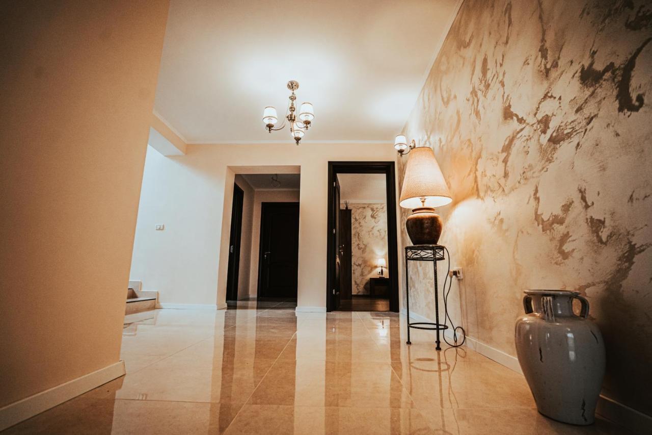Pensiunea Romana Onesti Exterior foto